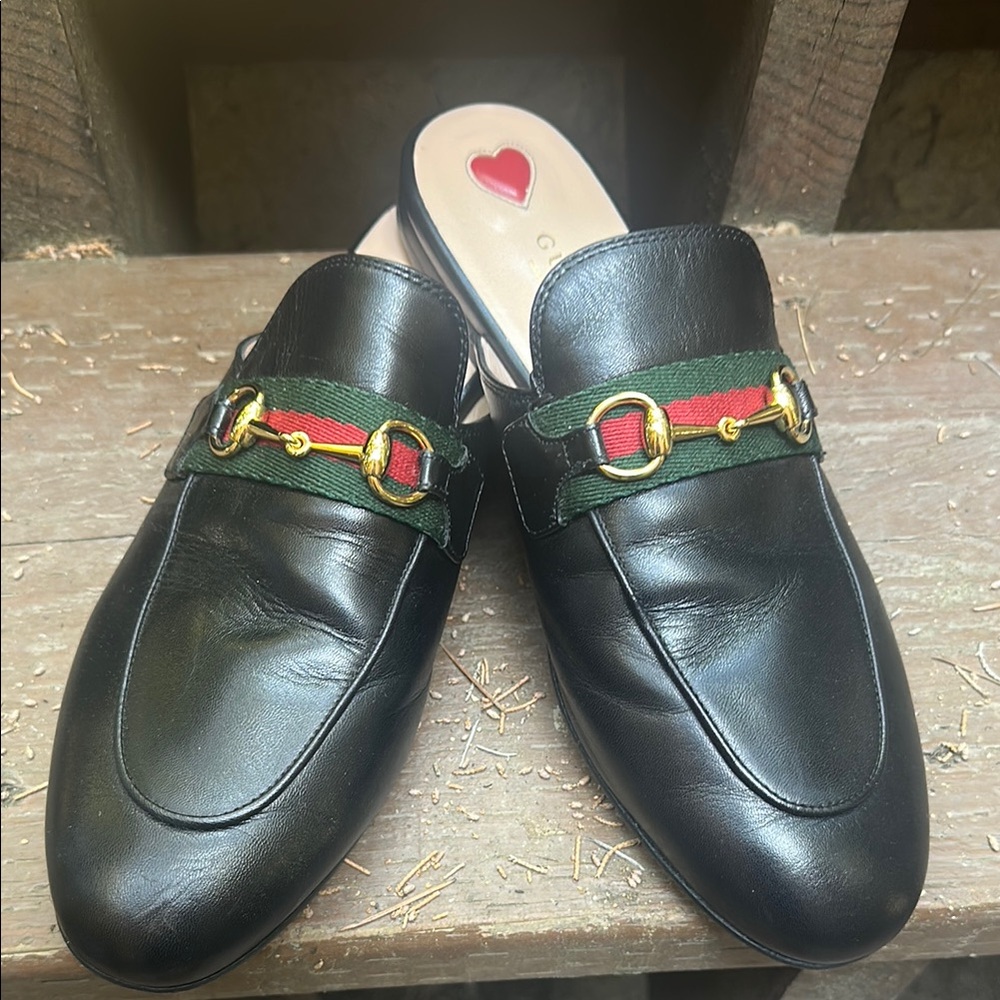 Gucci Black Leather Women's Loafers